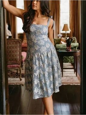 Anna Grace NWT Blue & Cream Lace Dress
